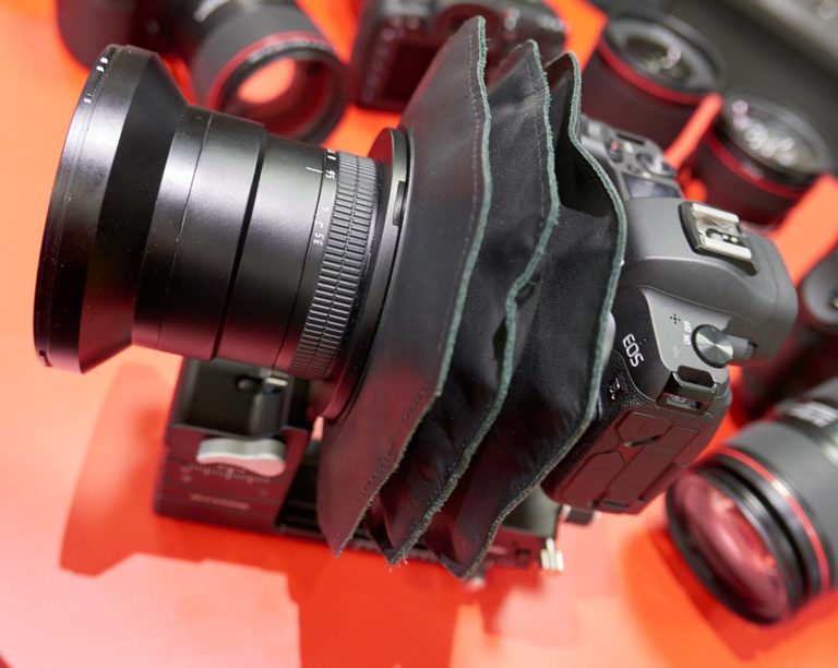 AC-782 - Canon EOS-R Bayonet for Cambo Actus